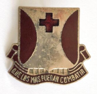 U.S. Army Unit Crest "70th Medical Battalion " pins missing