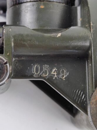 Richtaufsatz 35 für 5cm Granatwerfer 36 der Wehrmacht. Überlackiertes Stück , sonst in gutem Gesamtzustand