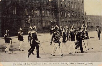 Postkarte "Der Kaiser mit dem Kronprinzen u. den...