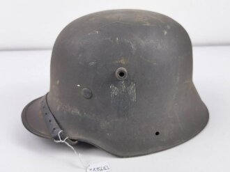 Stahlhelm Modell 1916. Bei der Wehrmacht weiterverwendet....