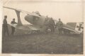 1. Weltkrieg Foto  " Jagdflugzeug mit Besatzung" 15 x10 cm,  Ecke defekt