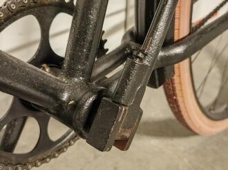 Fallschirmjäger Klappfahrrad Wehrmacht. Restauriertes Stück in gutem Gesamtzustand, extem selten. Die Frachtkosten bitte anfragen, nur Speditionsversand möglich