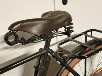 Fallschirmjäger Klappfahrrad Wehrmacht. Restauriertes Stück in gutem Gesamtzustand, extem selten. Die Frachtkosten bitte anfragen, nur Speditionsversand möglich