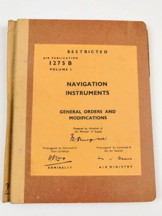 U.S. Air Force " Air Publication 1275B, Volume 2," Navigation Instruments, General Orders and Modifications" 1950´s.