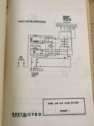 U.S. Air Force " Air Publication 1275B, Volume 2," Navigation Instruments, General Orders and Modifications" 1950´s.