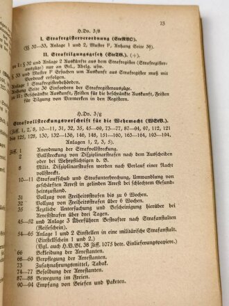 "Hilfsbuch für den Hauptfeldwebel" datiert 1942, 269 Seiten, DIN A5, Stockflecken