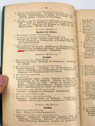 "Der Dienst-Unterricht im Heere, Ausgabe für den Schützen der Schützenkompanie" datiert 1940, 332 Seiten, DIN A 5, gebraucht