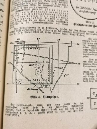 "Der Dienst-Unterricht im Heere, Ausgabe für den Schützen der Schützenkompanie" datiert 1940, 332 Seiten, DIN A 5, gebraucht