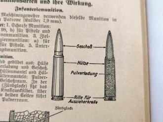 "Der Dienst-Unterricht im Heere, Ausgabe für den Kanonier" datiert 1937/38, 313 Seiten, DIN A 5, gebraucht