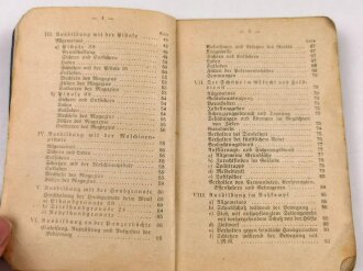 H. Dv. 130/2a "Ausbildungsvorschrift für die Infanterie" Heft 2a Die Schützenkompanie, 255 Seiten, datiert 1941, DIN A6, stark gebraucht