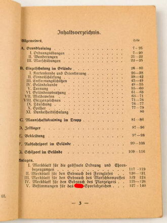 "Der Sport im Gelände, Das Trainingsbuch für den Erwerb des SA-Soprt-Abzeichens Teil I und II", Ausgabe 1934, ca. 300 Seiten, unter DIN A5