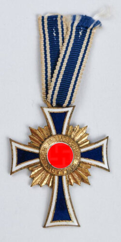 Ehrenkreuz der Deutschen Mutter ( Mutterkreuz ) in gold, an kurzem Band