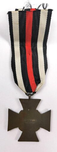 Ehrenkreuz für Kriegsteilnehmer am Band mit...