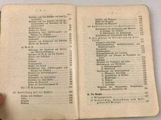 H. Dv. 130/2a "Ausbildungsvorschrift für die Infanterie, Heft 2 Die Schützenkompanie Teil a", datiert 1937, 192 Seiten, DIN A5, Einband fast lose