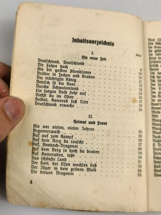 "Soldaten-Liederbuch" 111 Seiten, DIN A6, gebraucht