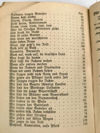 "Liederbuch Der Nationalsozialistischen Deutschen Arbeiterpartei"datiert 1939, 123 Seiten, DIN A6 gebraucht