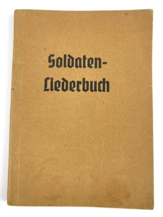 "Soldaten-Liederbuch" , handschriftliche Widmung einer Jungmädel Führerin, 111 Seiten, DIN A6