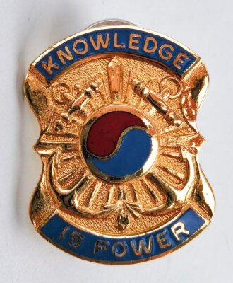 U.S. Army Unit Crest "163rd Military Inteligence...