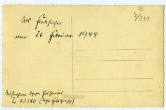 Studioaufnahme eines Angehörigen der HJ, Luftwaffenhelfer , Maße: 8,5 x 13,5 cm, datiert 1944