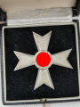 Kriegsverdienstkreuz 1. Klasse im Etui. Buntmetall, Hersteller 50 für Karl Geschiermeister, Wien