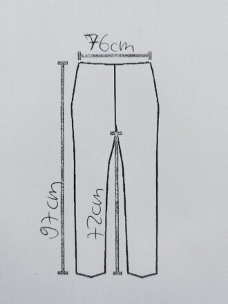 Stiefelhose für einen Offizier des Heeres. Stark getragenes Eigentumstück mit diversen Flickstellen