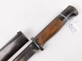 Seitengewehr M84/98 für K98 der Wehrmacht. Nummerngleiches Stück "S185" von 1937 . An zwei Stellen Rostansatz, sonst sehr guter Zustand, in dieser Qualität nicht zu finden