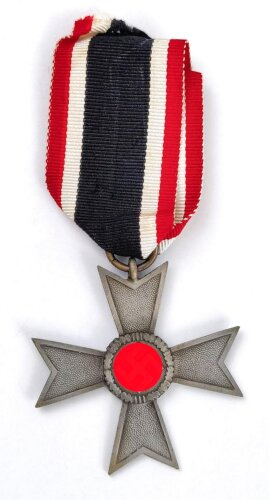 Kriegsverdienstkreuz 2.Klasse ,  am Band. Zink, Hersteller 65 im Bandring für Klein & Quenzer , Oberstein