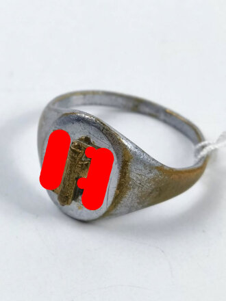 Fingerring , Liktorenbündel auf Hakenkreuz, jeweils...