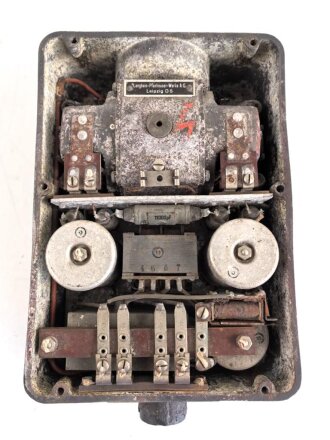 Einankerumformer Umformersatz E.U.a2 datiert 1941, Für Stromversorgung in Wehrmacht Panzerfahrzeugen ( Fu 5 radio sets mit Ukw.E.e ). Komplett überarbeitet, das Deckelschild ist eine Sammleranfertigung