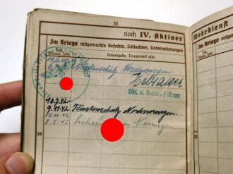 Wehrpaß Heer, eingestellt am 11.Februar 1942 bei leichte Artillerie Ersatz Abteilung 178 Ulm