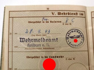 Wehrpaß Heer, eingestellt am 15.Mai 1939 bei "15.E. ( J. Pz.Abw.) Kp.I.R.35 Tübingen"