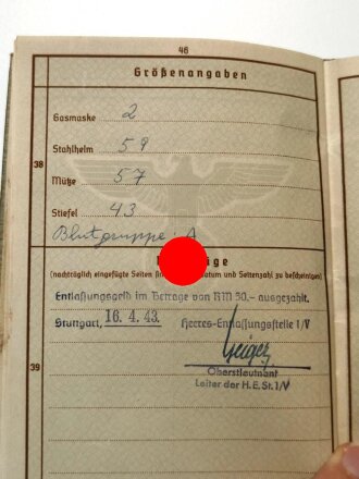 Wehrpaß Heer, eingestellt am 15.Mai 1939 bei "15.E. ( J. Pz.Abw.) Kp.I.R.35 Tübingen"