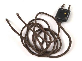 Kabel mit Stecker für einen Doppelfernhörer der Wehrmacht