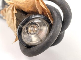 Anstecklampe mit zweipoligem Stecker. Alter und Herkunft unbekannt