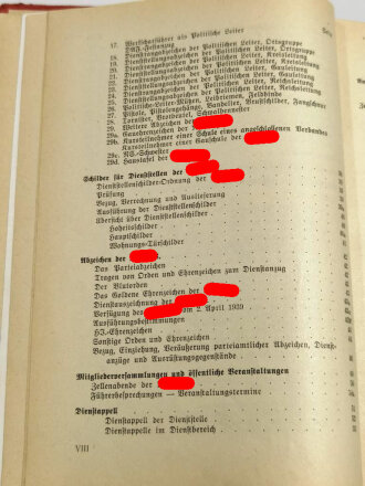 "Organisationsbuch der NSDAP", datiert 1943, 596 Seiten, stark gebraucht, Buchrücken lose