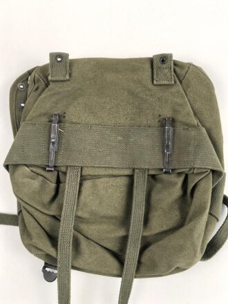 U.S. Army 1966 dated Field Pack, Canvas ( Butt pack ) Unused