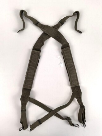 U.S. Army  Model 1951 suspenders, used, missing hooks