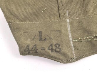 U.S. Hood, Jacket, Field M-1945, dated 1945. Size Large, unused