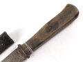 Kampfmesser / Stiefelmesser Wehrmacht. Ohne Hersteller, Klinge alt beschliffen, Scheide Originallack