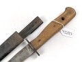 Kampfmesser / Stiefelmesser Wehrmacht. "Bowie" Klinge, Scheide Originallack