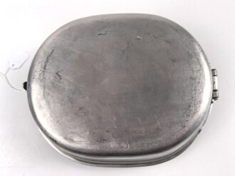 U.S. 1945 dated mess kit, used