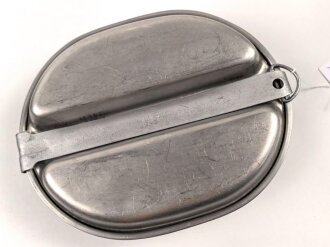 U.S. Army, 1945 dated mess kit, used