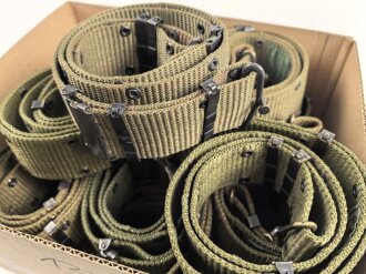 U.S. Army Nylon Equipment belt, pistol belt . Size Large,...