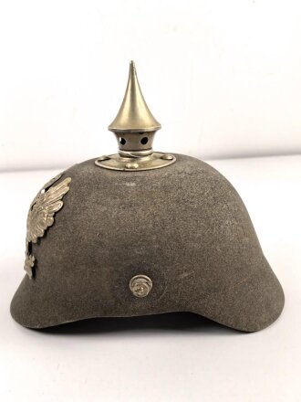 1. Weltkrieg Preussen, Pickelhaube für Mannschaften aus Filz. Guter Gesamtzustand, unvollständig