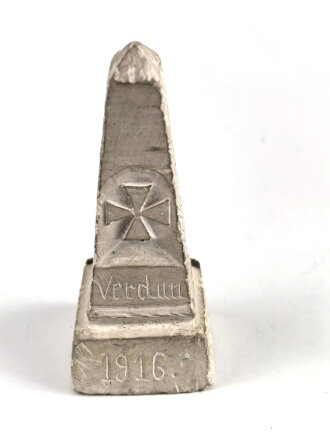 Reserve Infanterie Regiment 203, Kleiner Nachlass eines Mannschaftsdienstgrades, das Unterfutter zerfressen. das Regiment hat unter anderem auf Höhe 304 vor Verdun gelegen