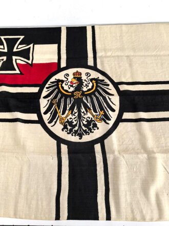 1.Weltkrieg Reichskriegsflagge 95 x 162cm, diverse Löcher, sonst guter Gesamtzustand