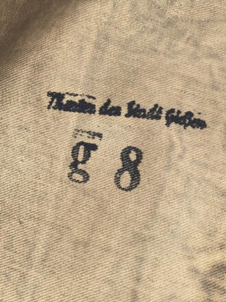 1. Weltkrieg , feldgraue Feldbluse Modell 1910. Kammerstück von 1914, geändert auf Modell 1915. Die Ärmelaufschläge danach geändert, der Kragen neuzeitlich angebracht