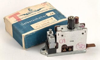 Luftwaffe Selbstschalter zur Sicherung der elektrischen Bordanlage gegen Überlastung und Kurzschluß. FL E 5000 01, ungebrauchtes Stück in der originalen Verpackung