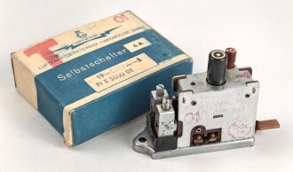 Luftwaffe Selbstschalter zur Sicherung der elektrischen Bordanlage gegen Überlastung und Kurzschluß. FL E 5000 01, ungebrauchtes Stück in der originalen Verpackung