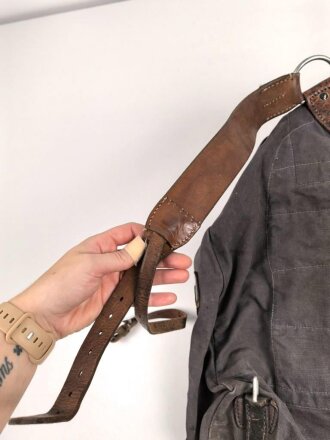 Rucksack Luftwaffe, Getragenes, ungereinigtes Stück, datiert 1940, unvollständig